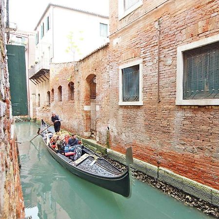 Gondola View Apartment Veneţia Exterior foto