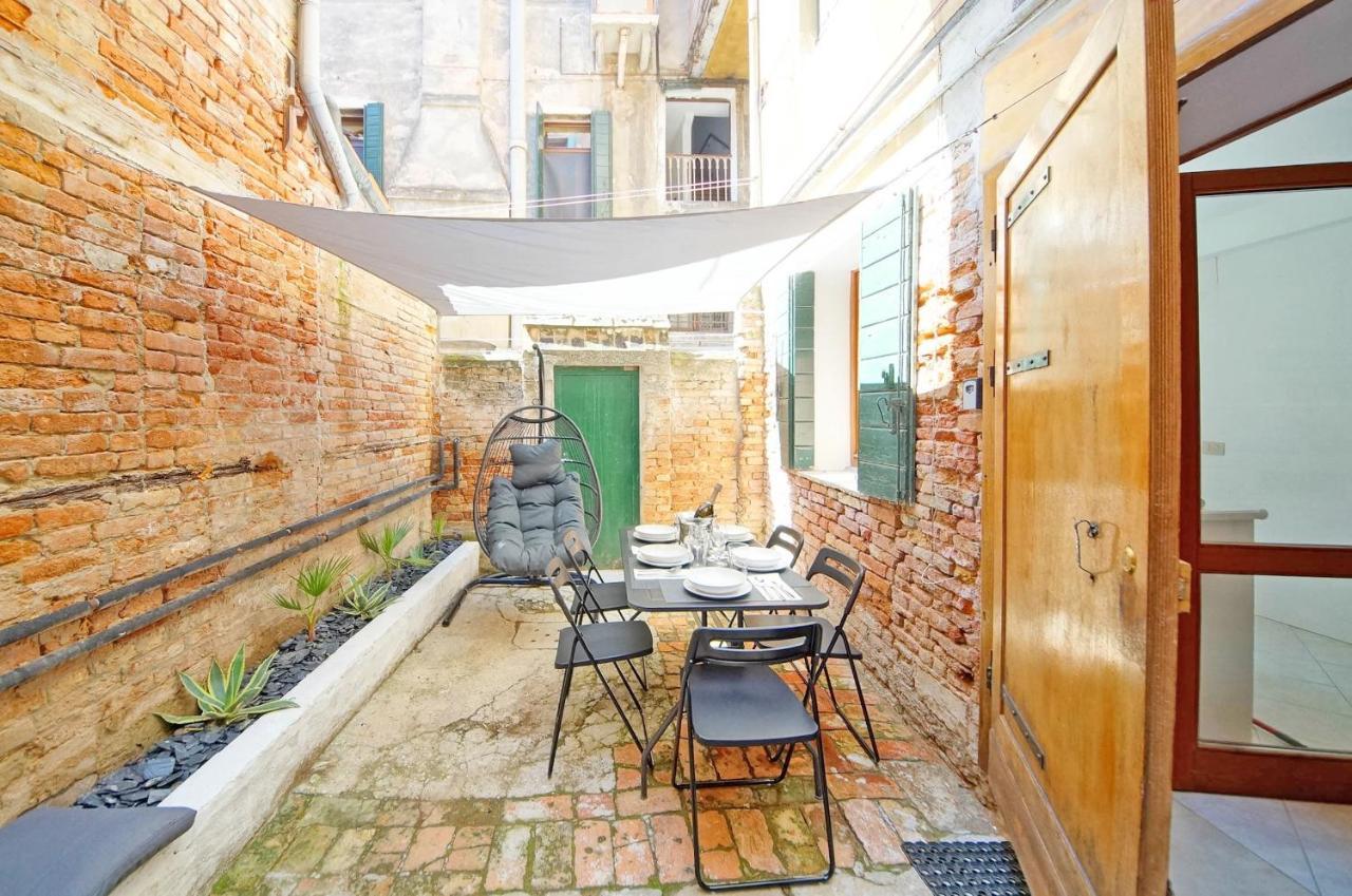 Gondola View Apartment Veneţia Exterior foto