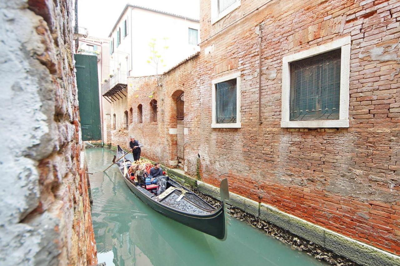 Gondola View Apartment Veneţia Exterior foto